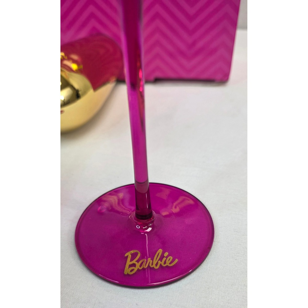 Barbie x Dragon Glassware Champagne Flutes Set of 2 Gold and Pink LimitedEdition - Picture 8 of 16